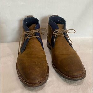 Men’s Cole Haan leather boot. Size 10